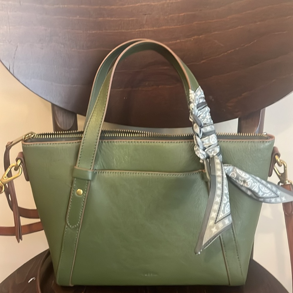 Fossil green tote